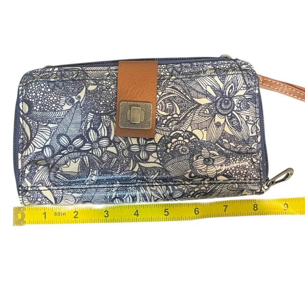 The Sak Sakroots Navy Spirit Desert Artist Boho Floral Zip Wallet Wristlet